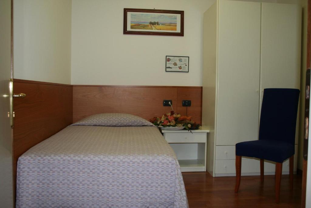 Rometta Hotel Cittadella Room photo